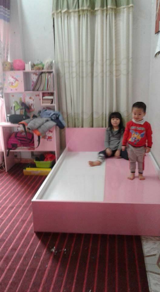 Giuờng Nhựa 1,5m*1,9m Hải Phòng